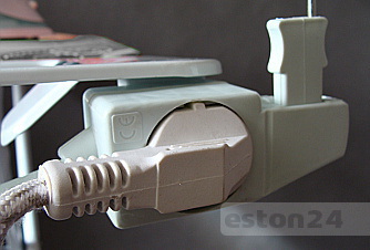 Gniazdo elektryczne z przewodem